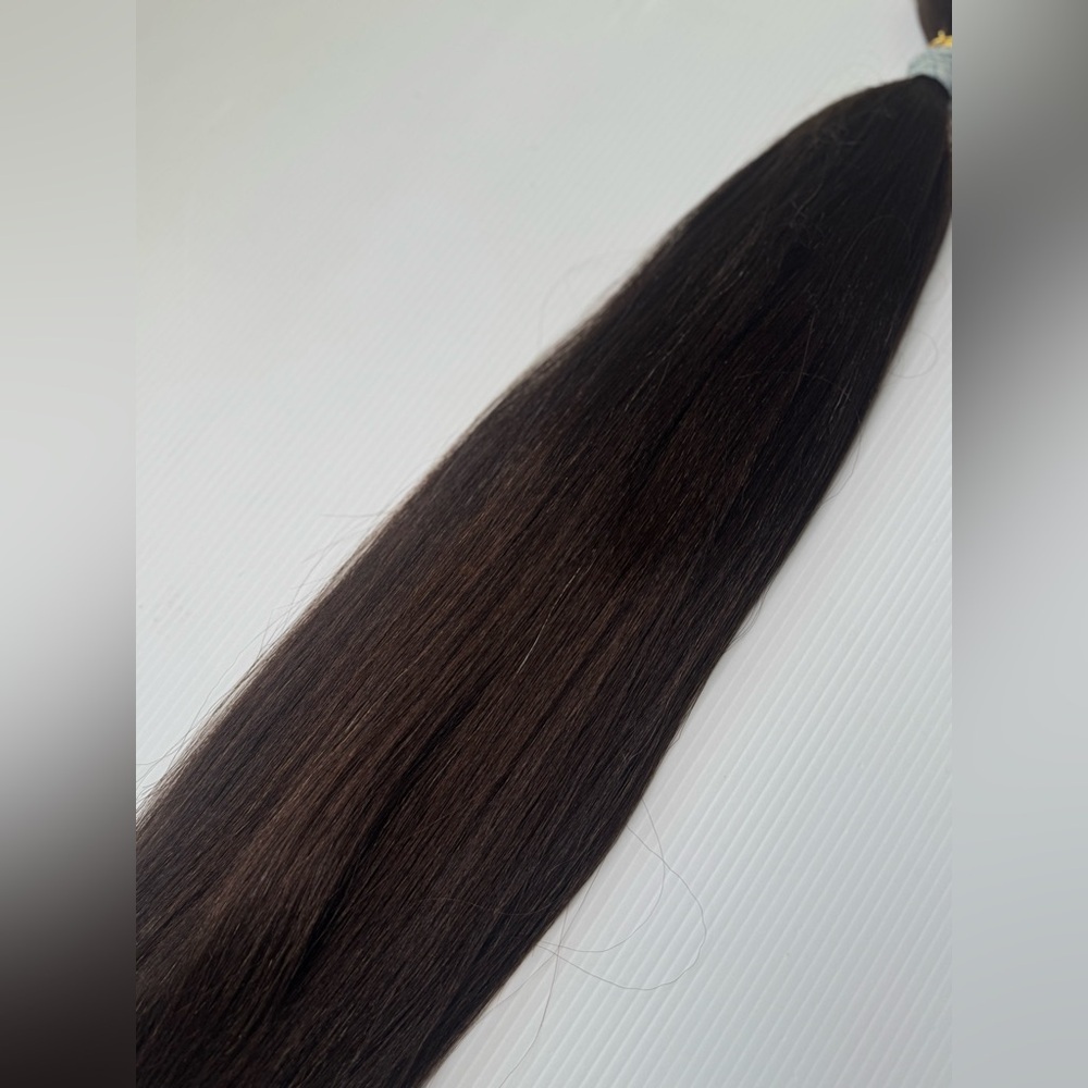 24” Yaki Straight 100% Human Hair | Color #4 Medium Brown - Picture 3 of 6
